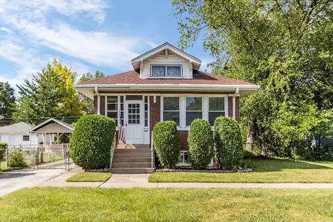 2250 121st St, Blue Island, IL 60406