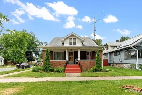 551 S Spencer St, Aurora, IL 60505