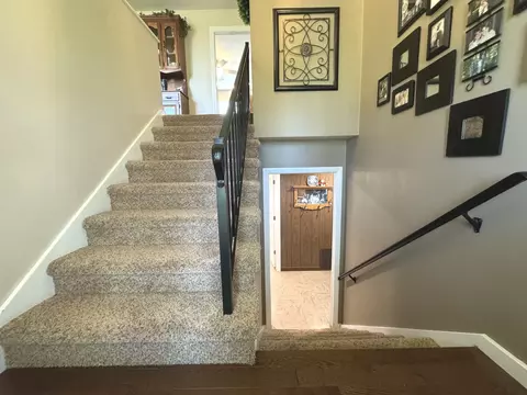 Entry Way - 2852 E 2400 North Rd, Donovan, IL 60931 photo 3 of 4