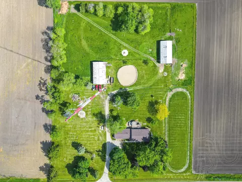 View/Area - 2852 E 2400 North Rd, Donovan, IL 60931 photo 3 of 5