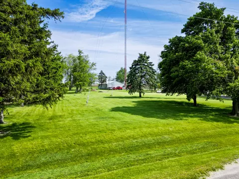Exterior - 2852 E 2400 North Rd, Donovan, IL 60931 photo 27 of 29