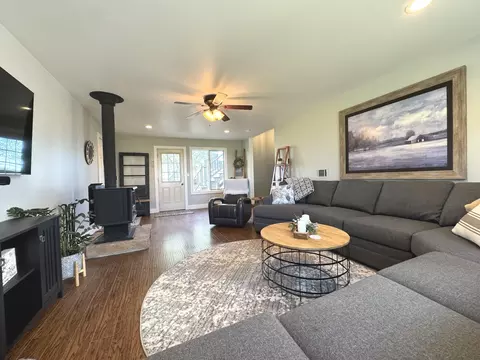 Living - 2852 E 2400 North Rd, Donovan, IL 60931 photo 3 of 3