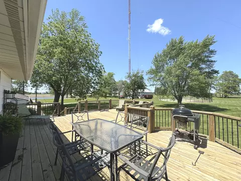 Exterior - 2852 E 2400 North Rd, Donovan, IL 60931 photo 7 of 29