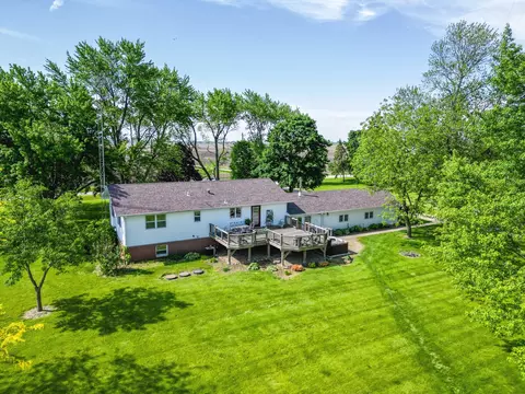 Exterior - 2852 E 2400 North Rd, Donovan, IL 60931 photo 22 of 29