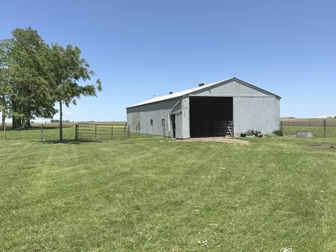 Exterior - 2852 E 2400 North Rd, Donovan, IL 60931 photo 19 of 29