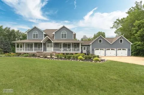 3 Abbeyfeale Dr, Oswego, IL 60543