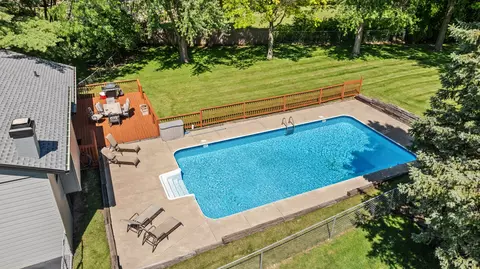 6123 Silver Hawk Ct, Roscoe, IL 61073 photo 33