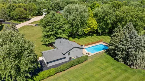 6123 Silver Hawk Ct, Roscoe, IL 61073 photo 32