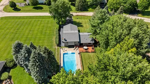 6123 Silver Hawk Ct, Roscoe, IL 61073 photo 34