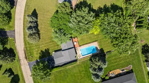 6123 Silver Hawk Ct, Roscoe, IL 61073 photo 39