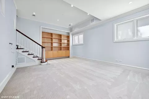Living - 2425 N Burling St, Chicago, IL 60614 photo 5 of 5