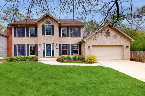 4728 Debolt Ave, Downers Grove, IL 60515
