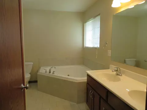 2044 Locust Rd, Morris, IL 60450 photo 19