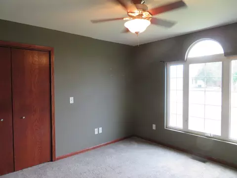 2044 Locust Rd, Morris, IL 60450 photo 24
