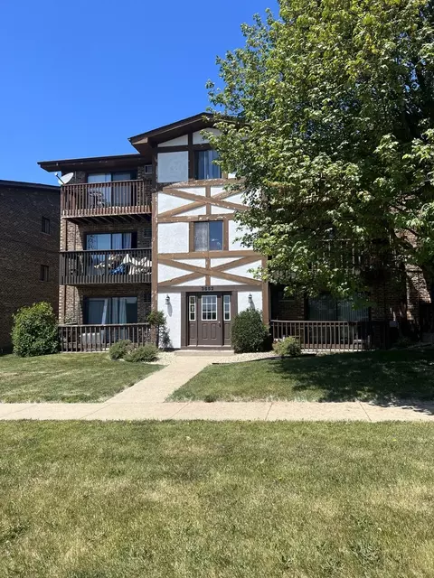 3652 W 119th St #204C, Alsip, IL 60803