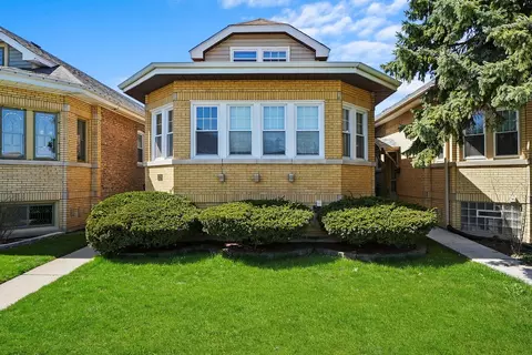 3726 Home Ave, Berwyn, IL 60402
