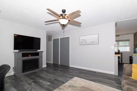 909 Fairchild Ave, Normal, IL 61761 photo 12