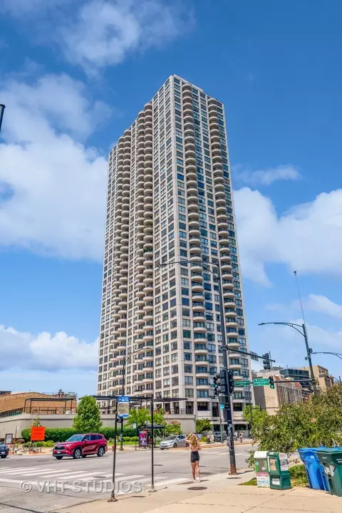 2020 N Lincoln Park W #9C, Chicago, IL 60614