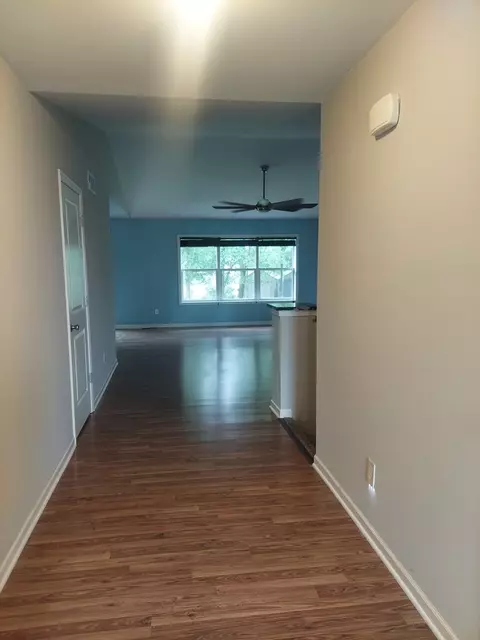 210 Sundance Trl, Capron, IL 61012 photo 13
