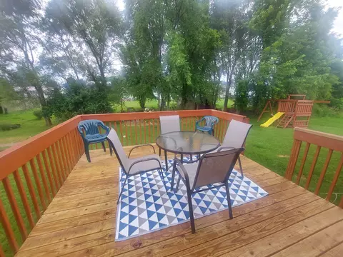 210 Sundance Trl, Capron, IL 61012 photo 18