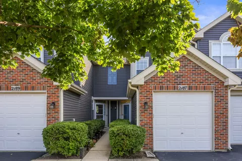 2187 Lake Ridge Dr, Glendale Heights, IL 60139