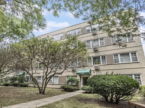 1005 Madison St #404, Evanston, IL 60202