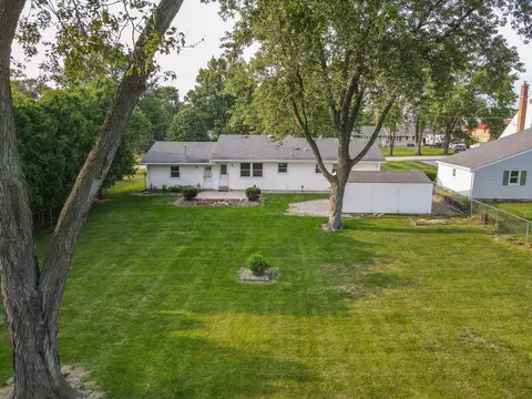 520 Pasadena Ave, Beecher, IL 60401 photo 26