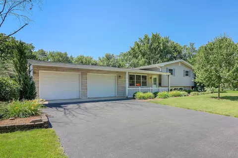 15219 S Lakeside Ct, Plainfield, IL 60544