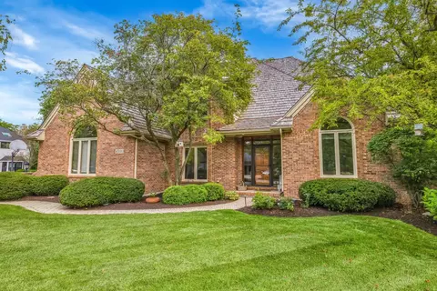 4300 Palmer Dr, Naperville, IL 60564