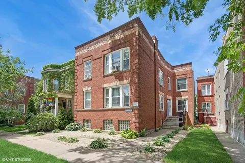 1668 W Edgewater Ave #2N, Chicago, IL 60660