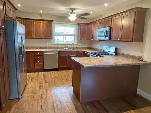 1710 Calhoun St, Peru, IL 61354 photo 6