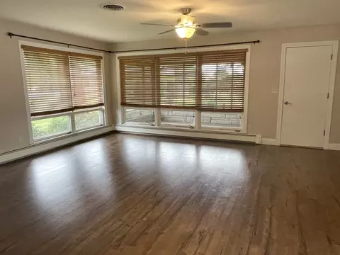 1710 Calhoun St, Peru, IL 61354 photo 5