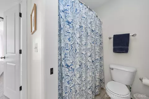 Bath - 25821 Ross St, Plainfield, IL 60585 photo 6 of 7