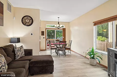 Living - 14044 S Oregon Dr, Plainfield, IL 60544 photo 1 of 2