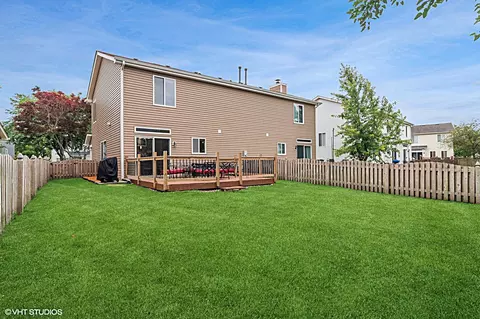 Exterior - 14044 S Oregon Dr, Plainfield, IL 60544 photo 4 of 6