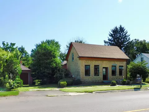 309 W Lena St, Lena, IL 61048