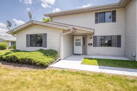 235 Patuxet Ct, Schaumburg, IL 60194