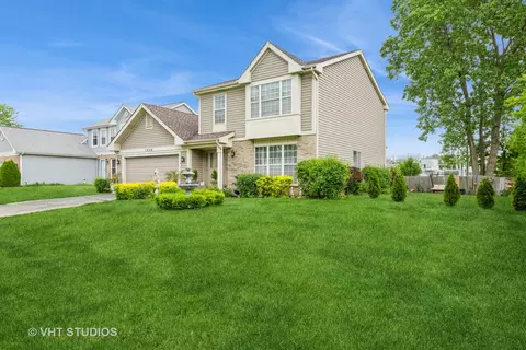 Exterior - 1026 Longford Rd, Bartlett, IL 60103 photo 7 of 7