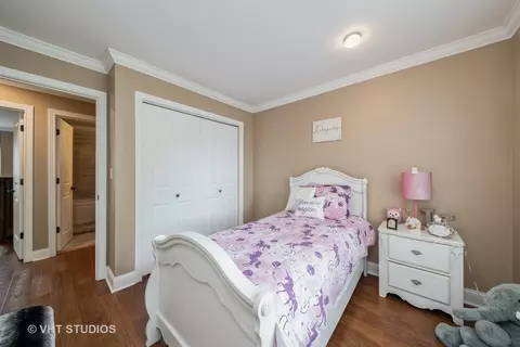 Bedroom - 1026 Longford Rd, Bartlett, IL 60103 photo 1 of 4
