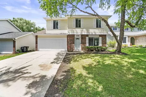 1151 Greensfield Dr, Naperville, IL 60563