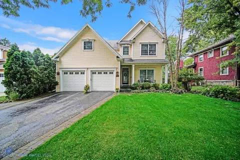 4512 Elm St, Downers Grove, IL 60515