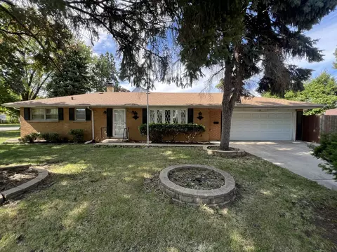139 S Marilyn Ave, Northlake, IL 60164