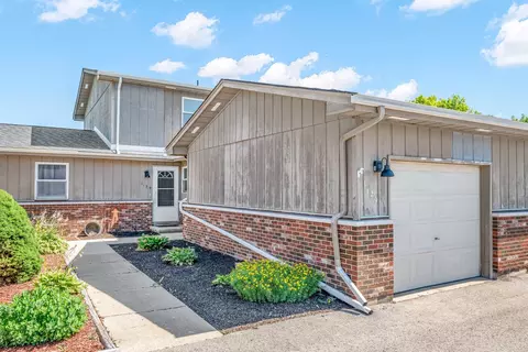 1129 Lillian Ln, Sandwich, IL 60548