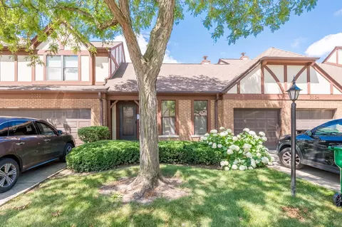 3028 Carlton Ct, Westchester, IL 60154