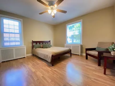 Bedroom - 116 E Natoma Ave, Addison, IL 60101 photo 1 of 3
