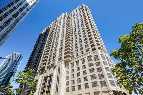 530 N Lake Shore Dr #2009, Chicago, IL 60611