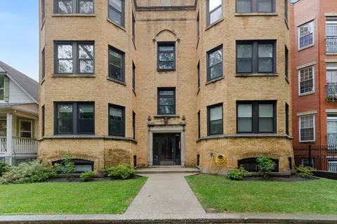 1910 W Estes Ave #G, Chicago, IL 60626