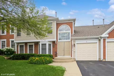 1896 Fox Run Dr #C, Elk Grove Village, IL 60007