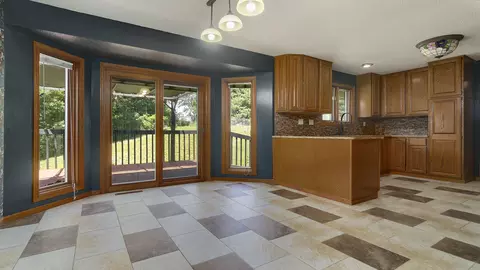 246 Sumner St, Byron, IL 61010 photo 10
