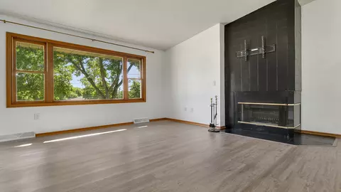 246 Sumner St, Byron, IL 61010 photo 4